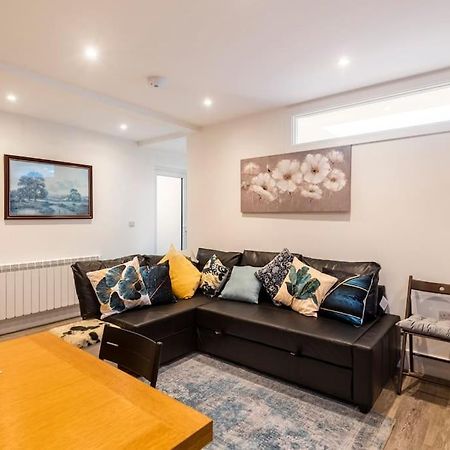 Comfortable Flat Close To The Beach برايتون المظهر الخارجي الصورة