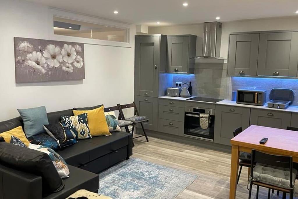 Comfortable Flat Close To The Beach برايتون المظهر الخارجي الصورة